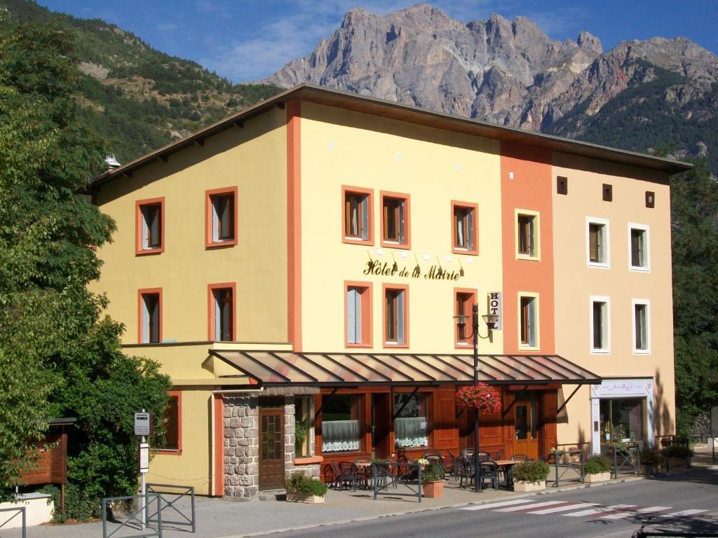 Hotel De La Mairie L'Argentiere-la-Bessee Exterior photo